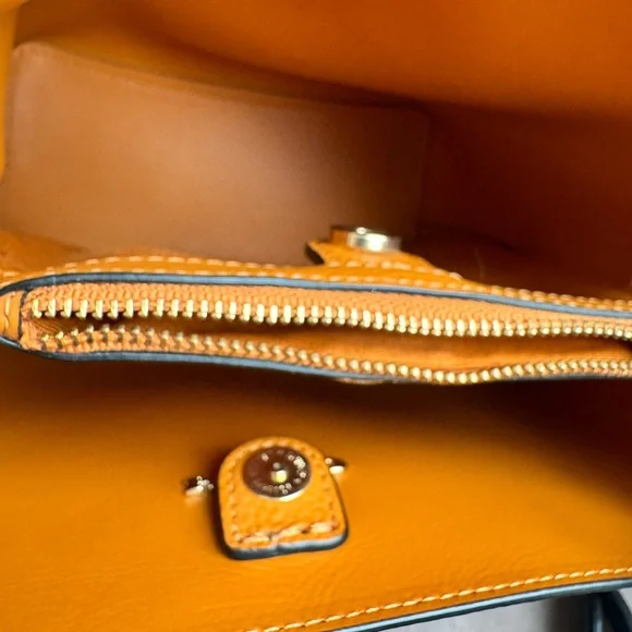 Coach Small Town Bucket Bag peacock teal gold crossbody or handheld bag purse - Picture 8 of 11